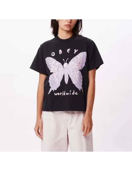 SOCIAL BUTTERFLY
